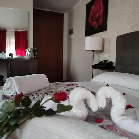 Hotel Le Undici Rose Viterbo